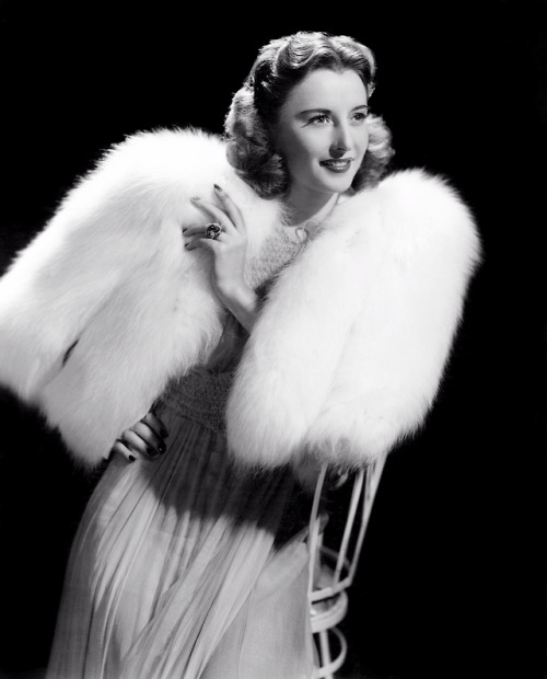 Porn Pics wehadfacesthen:Barbara Stanwyck, 1939