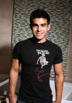  Pornstar Cody Springs http://betomartinez.tumblr.com/ 