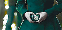 caps-bucky:Hannibal Advent Day 2: S1E2 Amuse-Bouche     ↳ Freddie Lounds + Colors