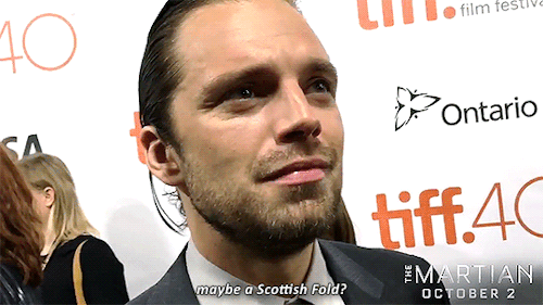 thekillianjones:What three things would you bring if you were stranded on Mars?
