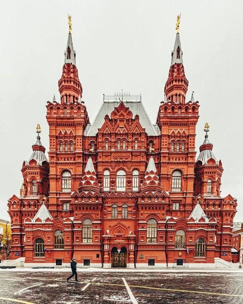 everything-thing: Moscow, Russia by vutheara