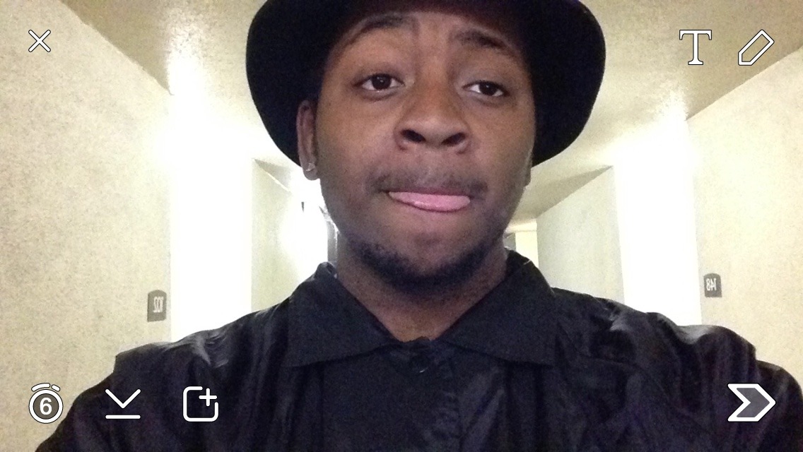 yaboyizsugoi:My hallway got that good lighting