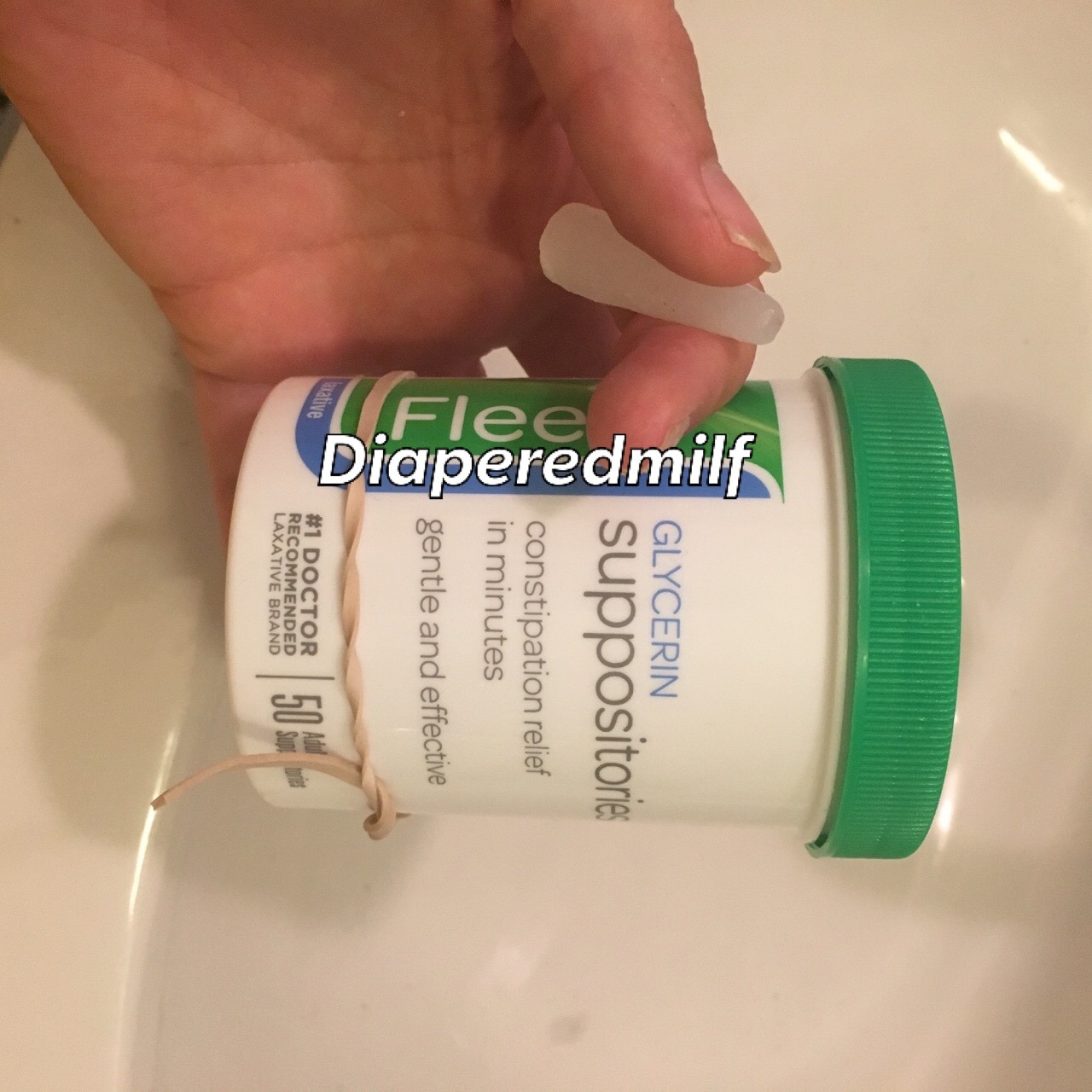 moodxxl:  diaperedmilf:  Okay baby girl! You haven’t made a poopy in two days.