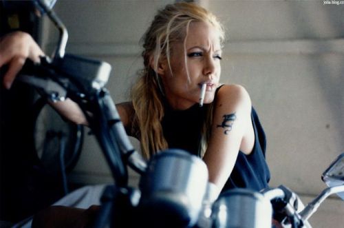 some-angelina-jolie:Angelina Jolie