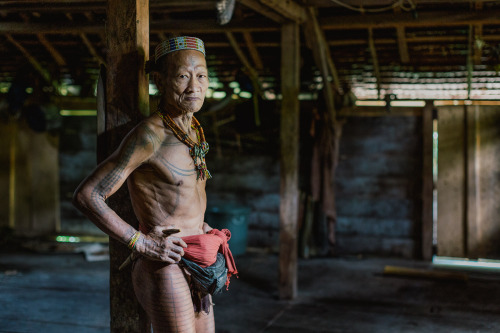 porteryates:  Mentawai Elder  porn pictures