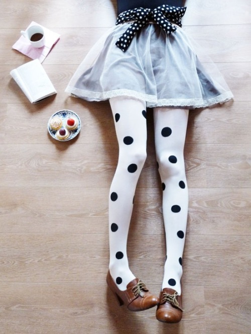 dr-tarl:  be cute so we can be depraved later.