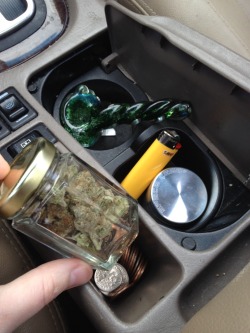 thestonersage:  Everything I need for a car