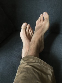 moktoipas:  Very sexy feet! 😍 