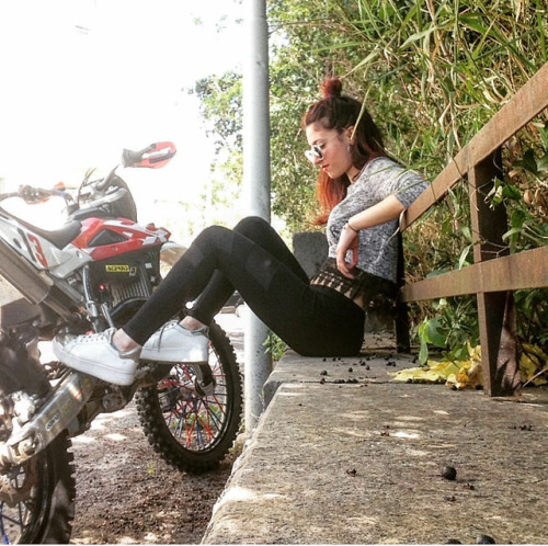 motocrossbabes: Tuesdays are for badass #Motochicks like the beautiful @ceciliaa13_