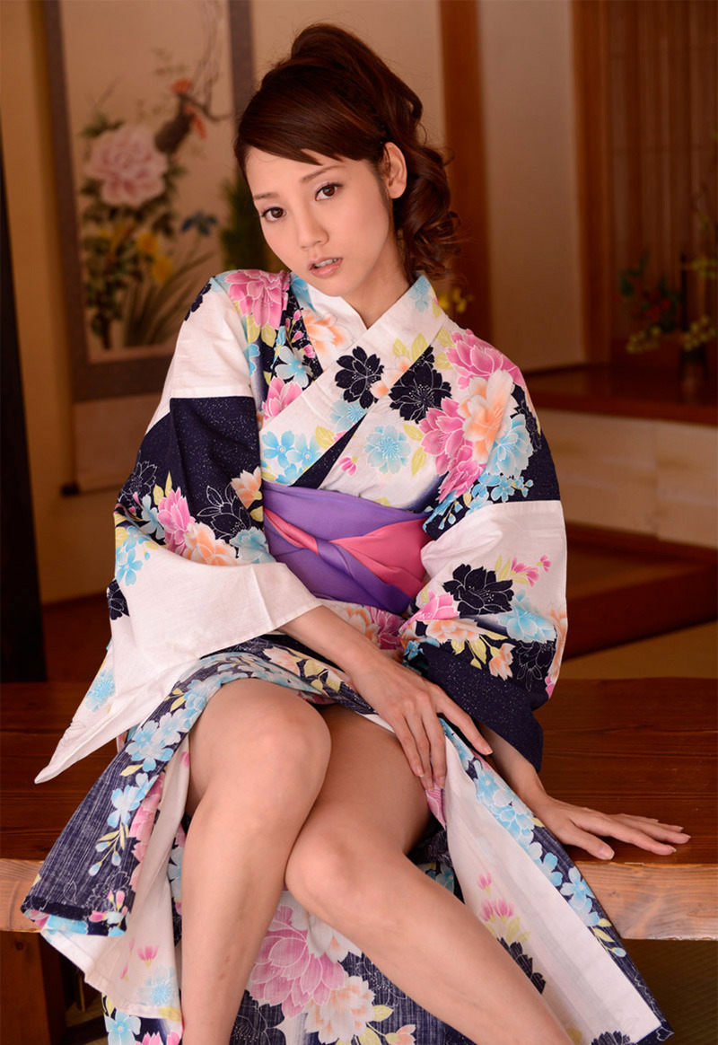 higemania:  みづなれい - 綺麗なお姉さん。～AV女優のグラビア写真集～
