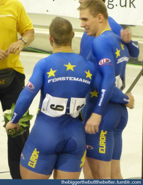 thebiggerthebuttthebetter:Robert Förstemann’s Big Juicy Cycle Butt