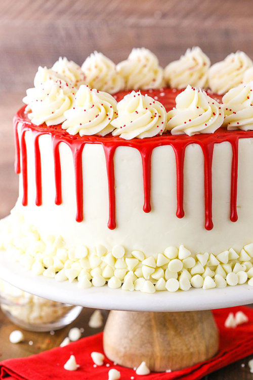 foodffs: RED VELVET CHEESECAKE CAKEFollow for recipesIs this how you roll?