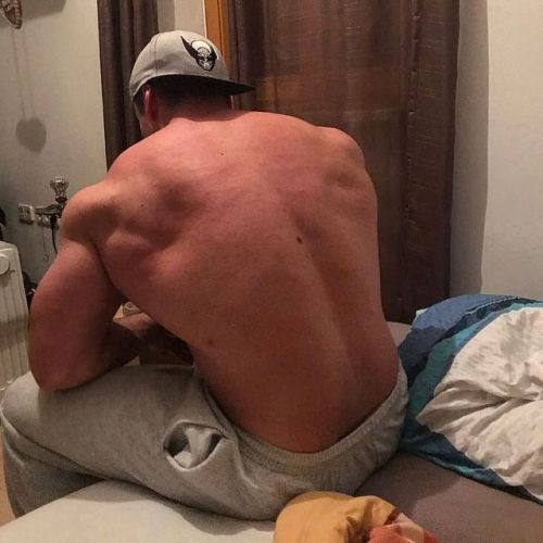 alphalegends: fedrikw: Tobias Gebhard @tobias_gebhard Calling her an uber… never lets a bitch