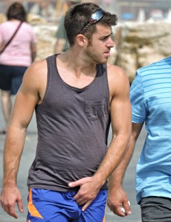 Israhunks