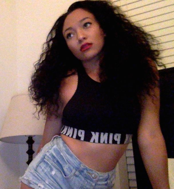 blasianxbri:  Realized I hate weave. So I took my weave out and made it a wig :)