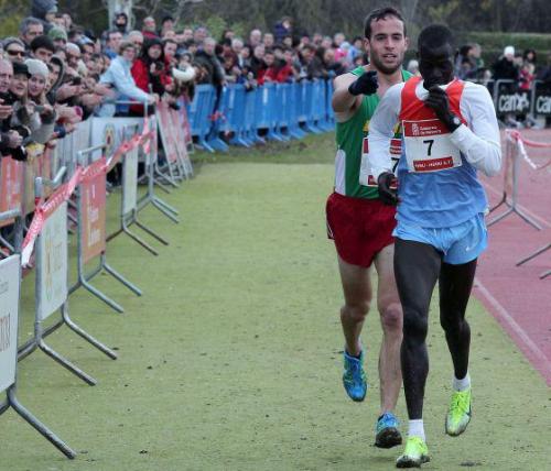 changeyourattitude:  Is winning all that counts? Are you absolutely sure about that? Very little has been said about this…..On December 2, Basque athlete Iván Fernández Anaya was c…ompeting in a cross-country race in Burlada, Navarre. He was running