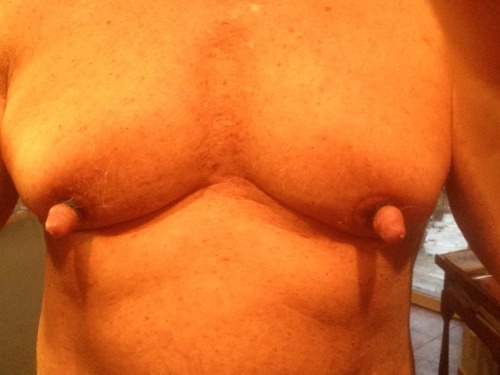 mjrmannipps96816: mrrktek54: Many have asked for me to post  my own huge nips so here you are. I pum