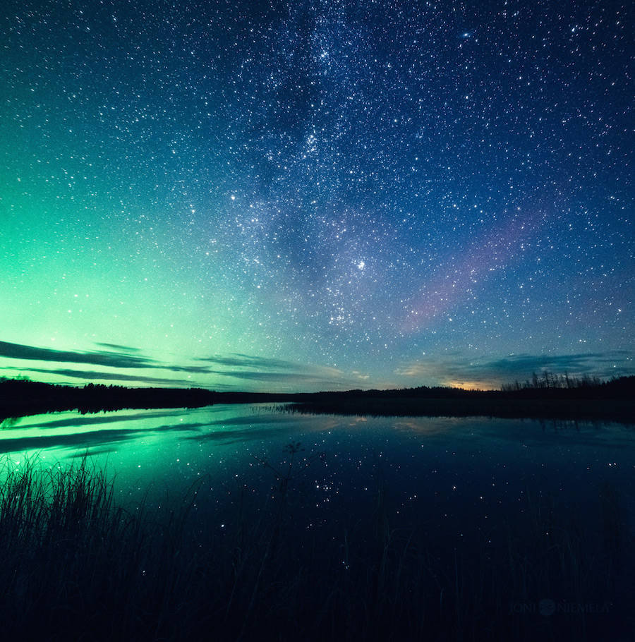 laatteenightthoughts:  archatlas:  Night Sky Joni Niemelä   Breathtaking 😍
