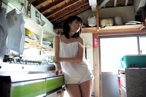 nisseboxx:  Erina Mano - Wani Books Gravure Channel Vol.130 - April 2015-Week 3