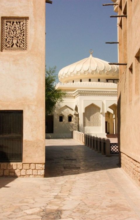 alixanasworld:Bastakia Quarter, Dubai