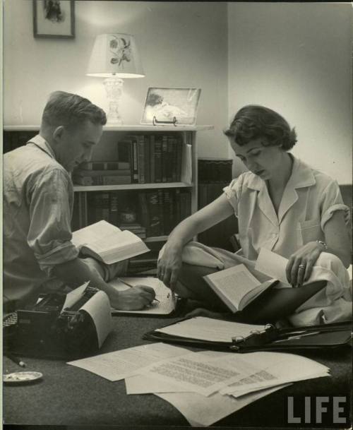 Attendees at Columbia’s teacher college(Nina Leen. 1950)