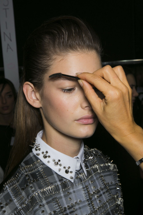 mulberry-cookies:Backstage @ Viktor & Rolf S/S 2014 