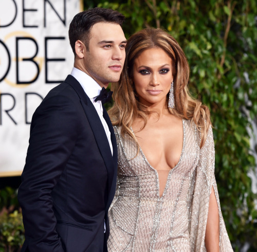 Jennifer Lopez and Ryan Guzman at the 2015 Golden Globes.