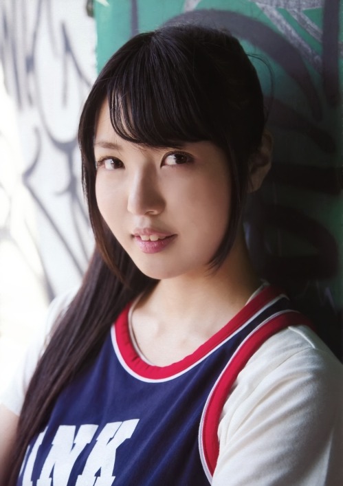 animage:  大坪由佳
