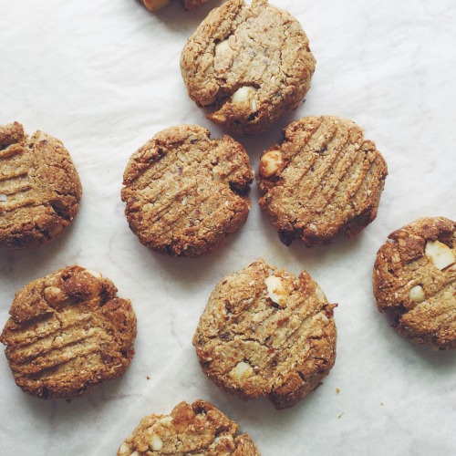 Not so traditional Anzac cookies!Ingredients:• 1 cup of rolled oats• 1 cup of almond meal• 1