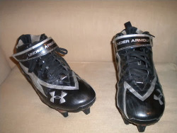 jockjizz:  A pair of my sweaty UA football cleats…fucking reeks!! 