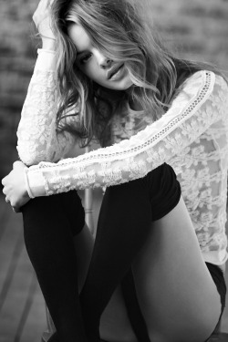 senyahearts:  Camille Rowe for Free People,