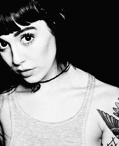 fyhannahsnowdon:  © 