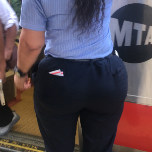 candasses:cakevoyuerer:What a phat ass