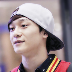 Porn Pics :  Snapbacks: Chen with things on his head