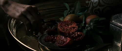 gatarojastuff:amatesura:Kingdom of Heaven (2005) | Sibylla’s handsWhat a beauty.