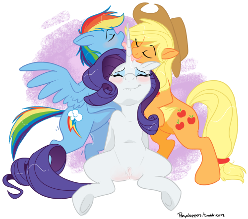 clopper-dude:  ponycloppers:  Commission!!! sorry for the lack of updates :c been a little under the weather! Trying to get back on my feet !  WOW  @//w//@ Dayum.