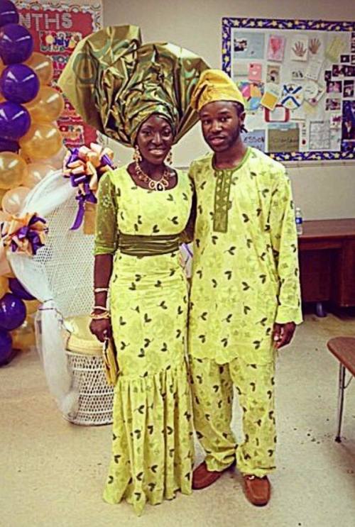 Yoruba Bride x Af-Am Groom 1 - The veiled bride, being escorted into the room. 2 - The groom had to 