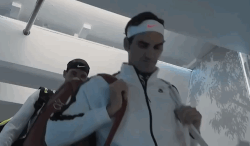 Clearing Out My Old Phone Handset And My '12 Days Of Roger And Rafa' Gifset That I Made Back In The Day