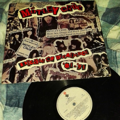 rushneto:  Mötley Crüe - Decade of Decadence 1991 #vinylcircle_venezuela #vinylcommunity #vinylcollectionpost #rock #heavymetal #hardrock #vinyl #glamrock #classicrock #motleycrue 