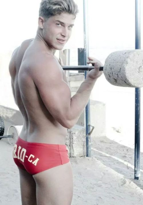 speedoboyny:  Posted by Mike #bubblebutt #butt #speedo #speedos #speedoboy #speedolad #speedoman #swimsuit #swimsuits #swimwear #bikini #bikinis #bikiniboy #bikinilad #boyinspeedo #ladinspeedo #sexyboy #sexylad #sexyman