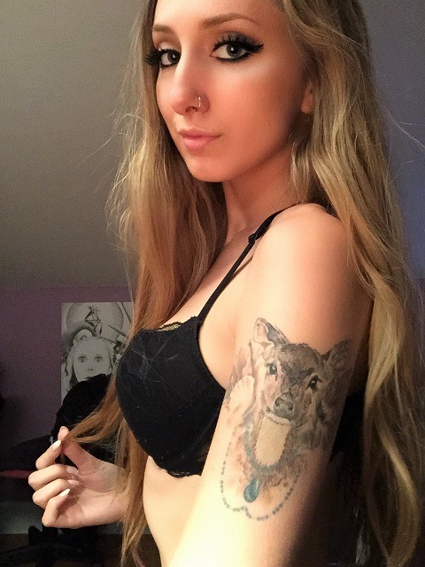 sarahmotionless:  So here is a poor quality photo of my tattoo, sorry about that. I’ve had it for a while and promised some people to post a photo here, sooo enjoy :)Instagram: https://instagram.com/sarahmotionless434/