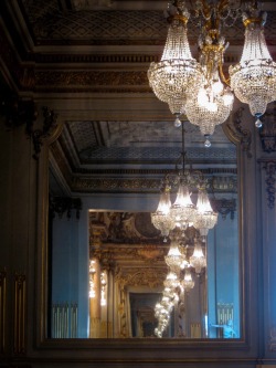 audreylovesparis:  The Grand Ballroom in the Musée d’Orsay. Paris. Photo by Amber Maitrejean