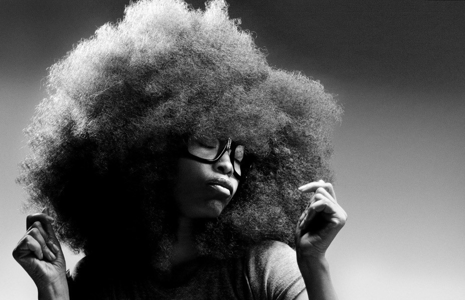 kosmicbutterfly:  kosmicbutterfly: Fro-tastic! I love a really big afro. And, while
