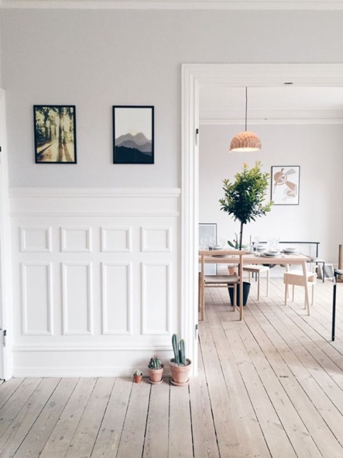 oldfarmhouse:These walls! What a Entry~Pinterest • The world’s catalog of ideas www.pinteres