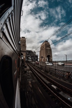 abovemelb:  The Sydney harbour bridge 