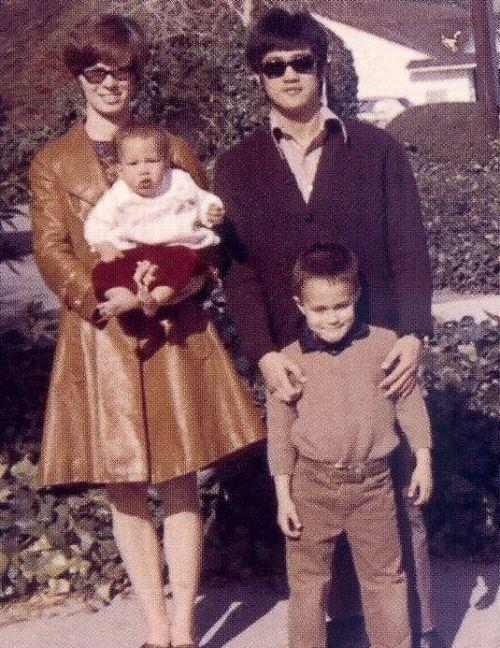 vintageeveryday:  One of the most influential martial artists of all time – Bruce Lee and family in color vintage photos 