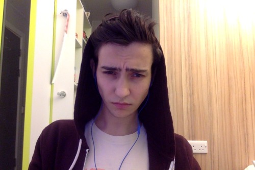 acetoxy:I like the hoodie aesthetic.