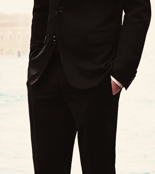 latersjamie:  ×