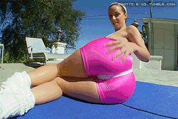 bootys-r-us:  Jada Stevens See more of my gifs at Bootys-R-Us! ;)