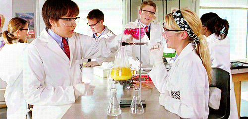 cantcontrolthegay: weatherall:   #one day olivia is gonna realize viola’s brother